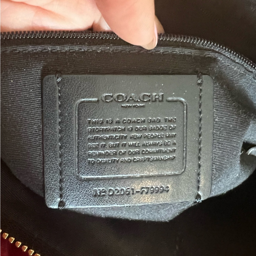 Coach Marlon Black Leather Hobo Shoulder Bag Purse with Gold Accents *Like New - Picture 8 of 15